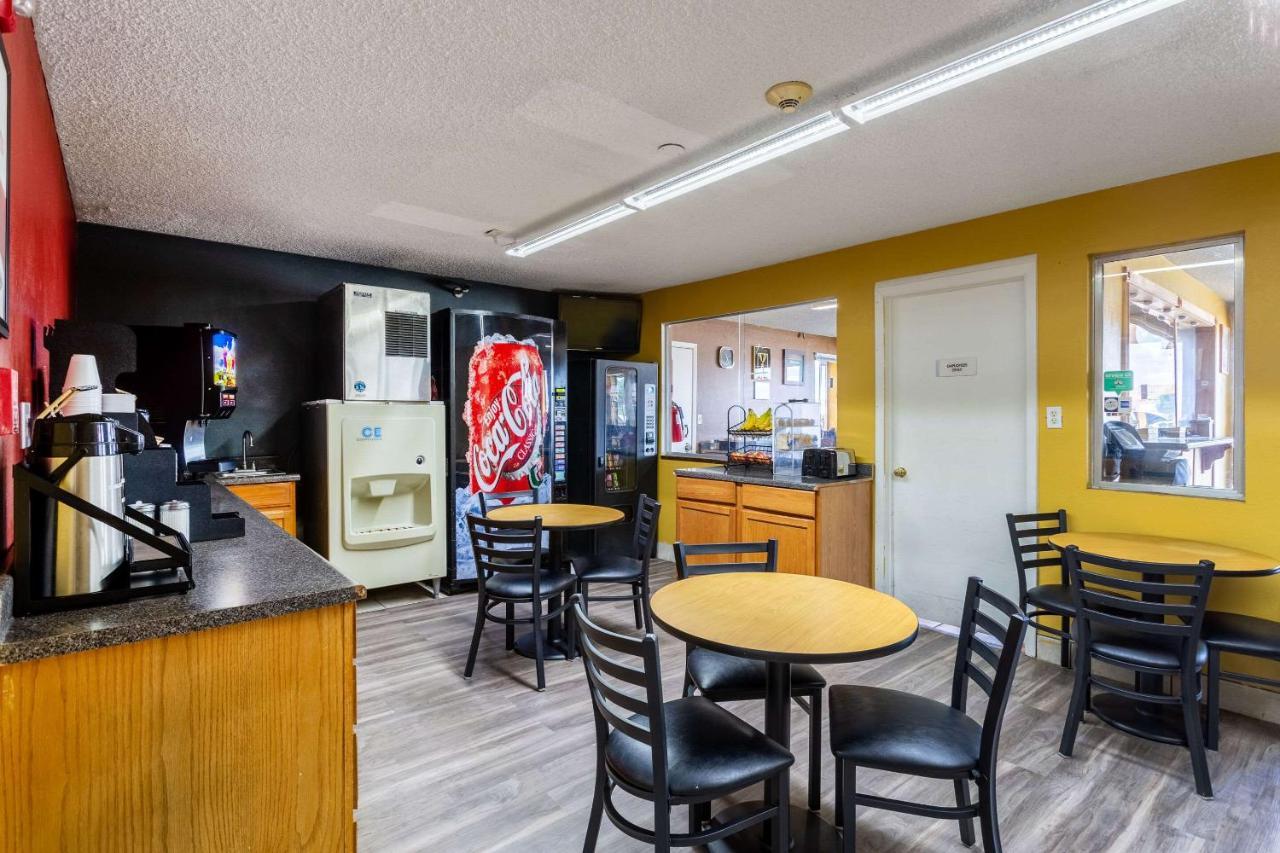 Econo Lodge גאלופ מראה חיצוני תמונה